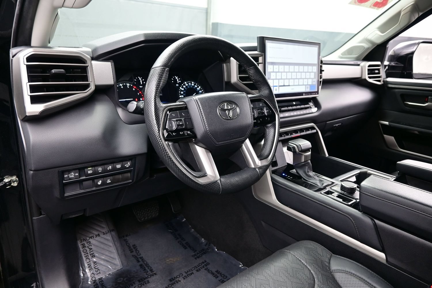 Used 2023 Toyota Tundra Limited AWD/4WD image 13