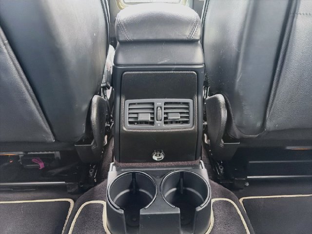 Used 2016 Mercedes-Benz G 63 AMG 4MATIC image 27