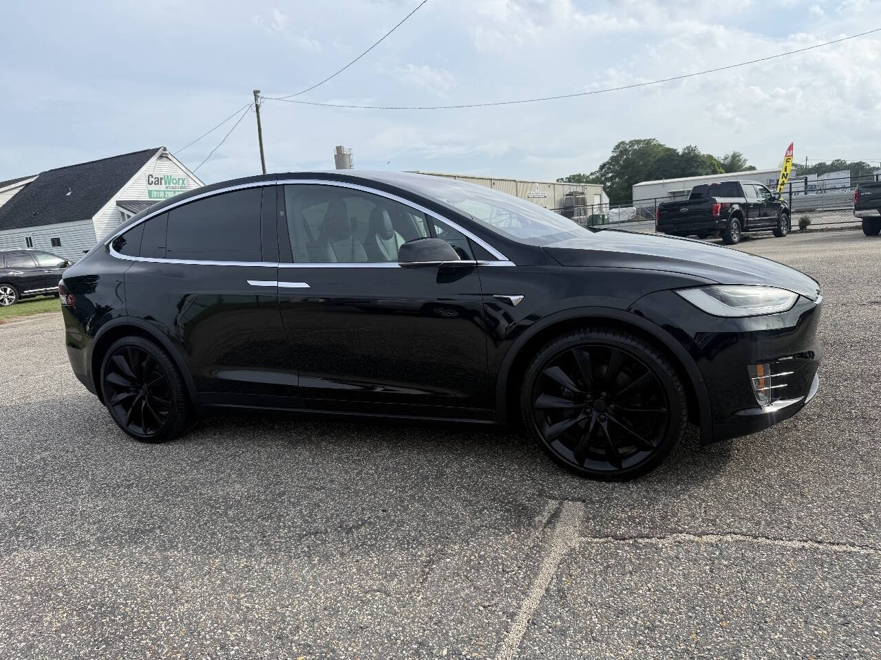 Used 2019 Tesla Model X Long Range AWD/4WD image 14