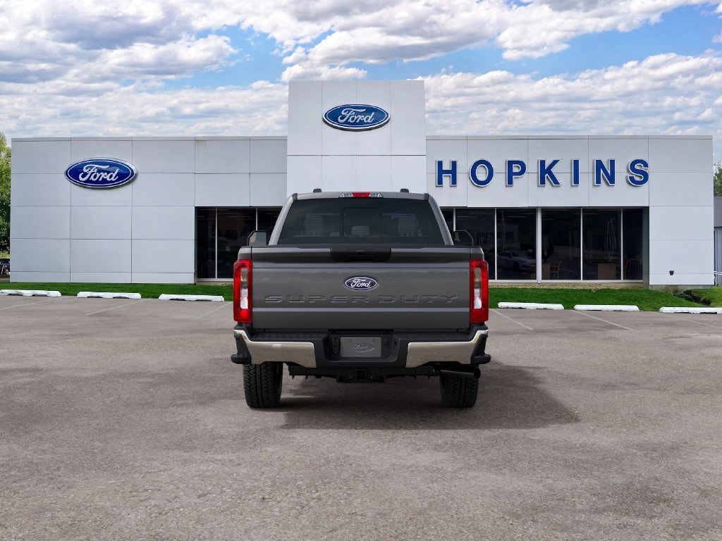 New 2027 Ford F250 XLT w/ FX4 Off-Road Package AWD/4WD image 7