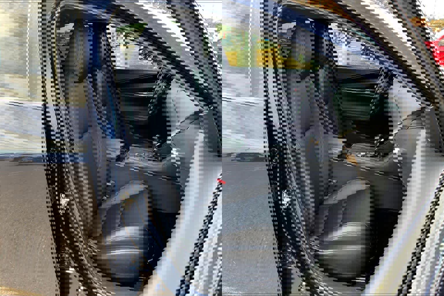 Used 2021 MAZDA MAZDA3 s image 8