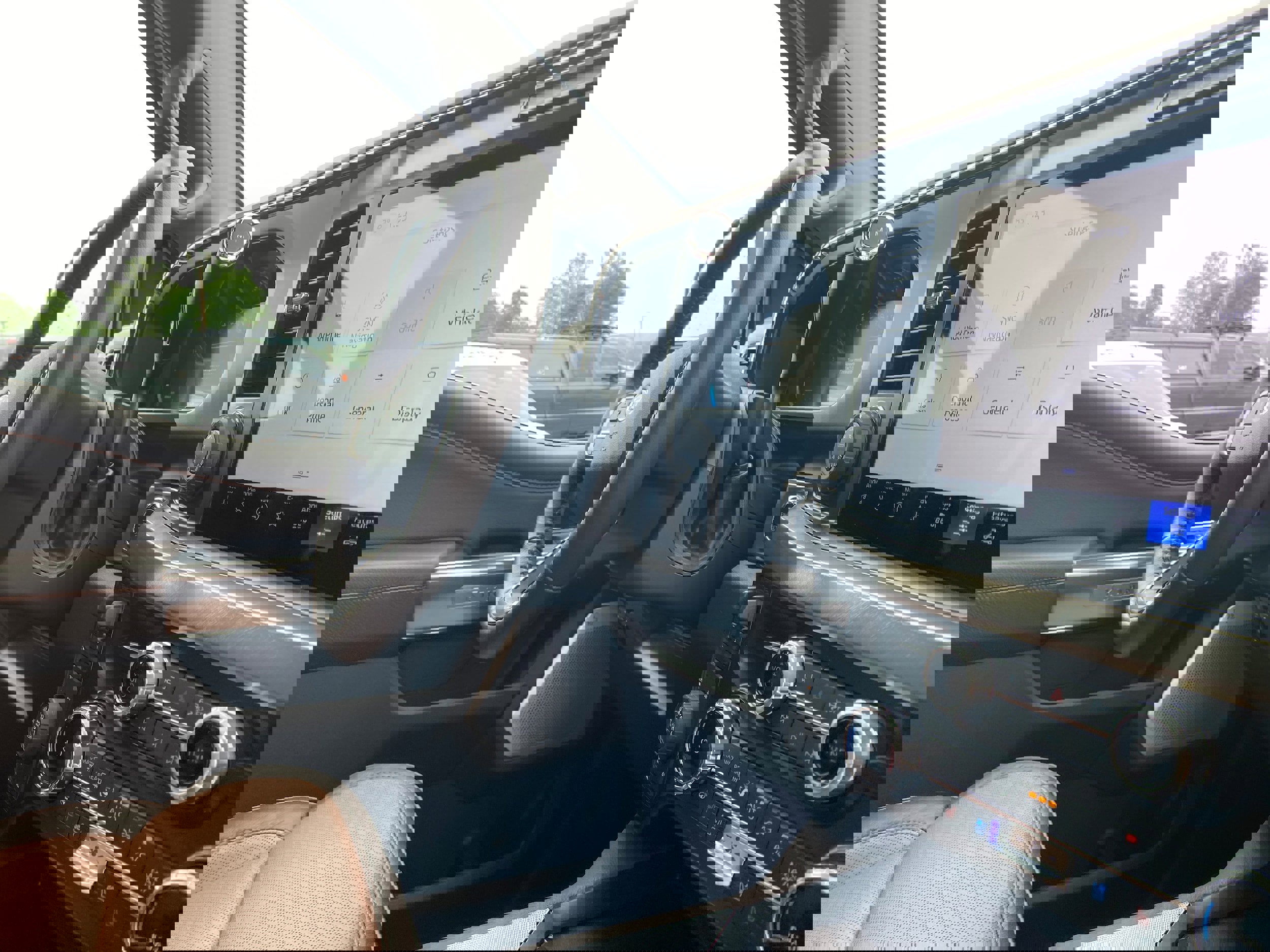 New 2025 Ford F250 King Ranch w/ Tremor Off-Road Package image 52