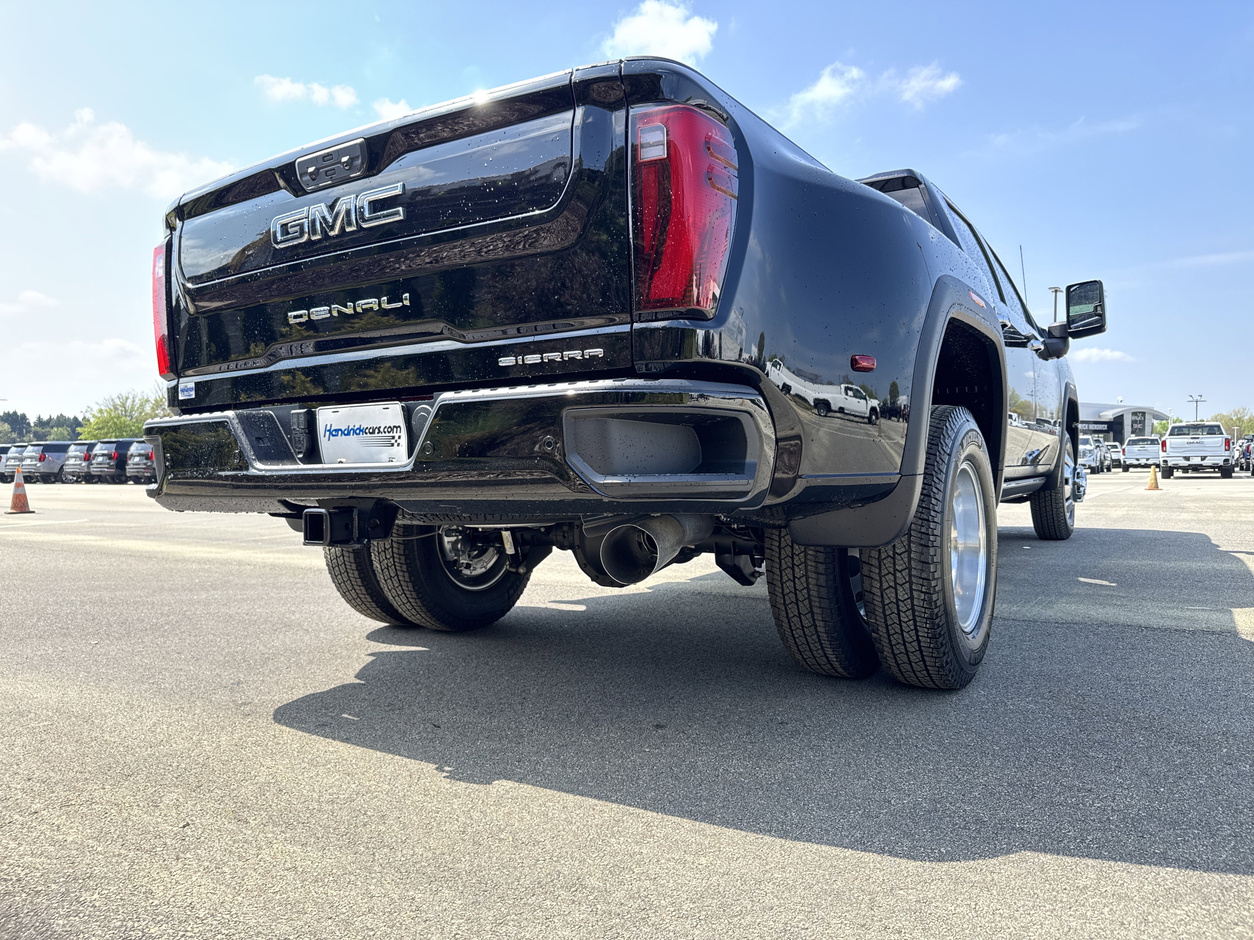 New 2026 GMC Sierra 3500 Denali Ultimate image 10