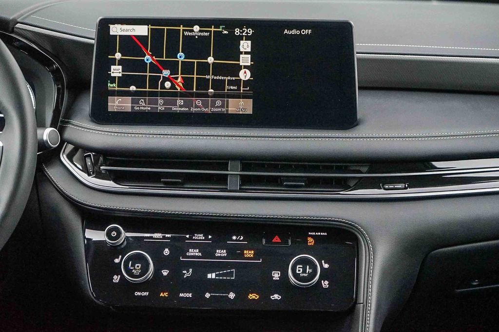 Certified 2025 INFINITI QX60 Luxe image 13