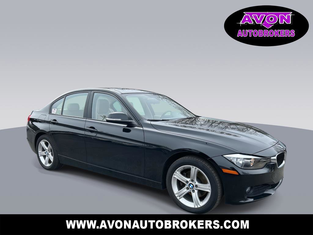 Used 2014 BMW 320i xDrive Sedan AWD/4WD image 1