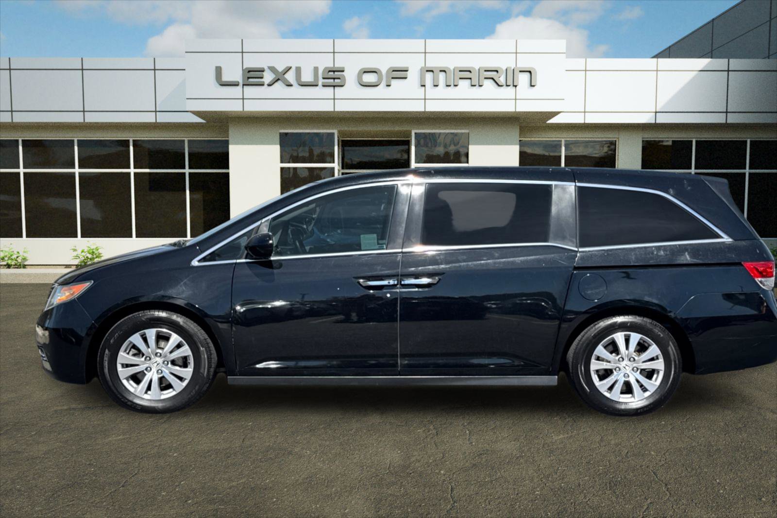 Used 2015 Honda Odyssey EX-L image 2