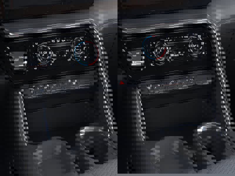 New 2026 GMC Sierra 3500 Denali w/ Denali Reserve Package image 23