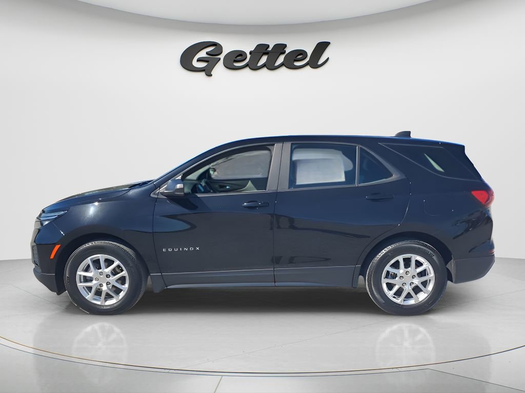 Used 2023 Chevrolet Equinox LS image 8
