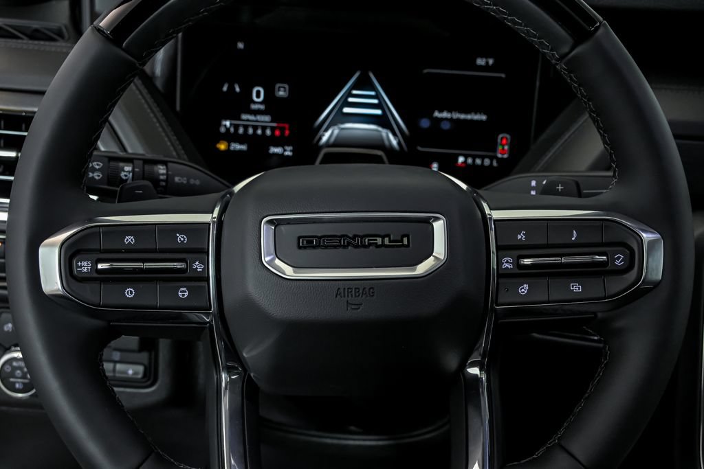 New 2026 GMC Yukon Denali w/ Denali Reserve Package AWD/4WD image 15