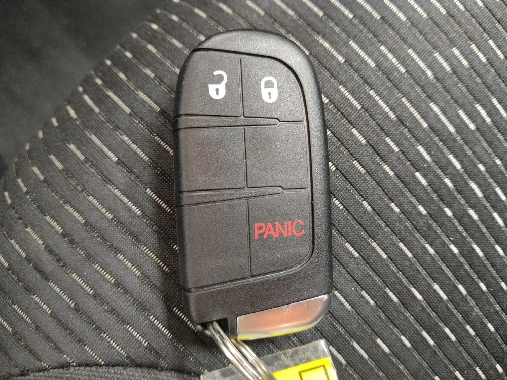 Used 2020 Dodge Journey SE w/ SE Popular Equipment Group image 32