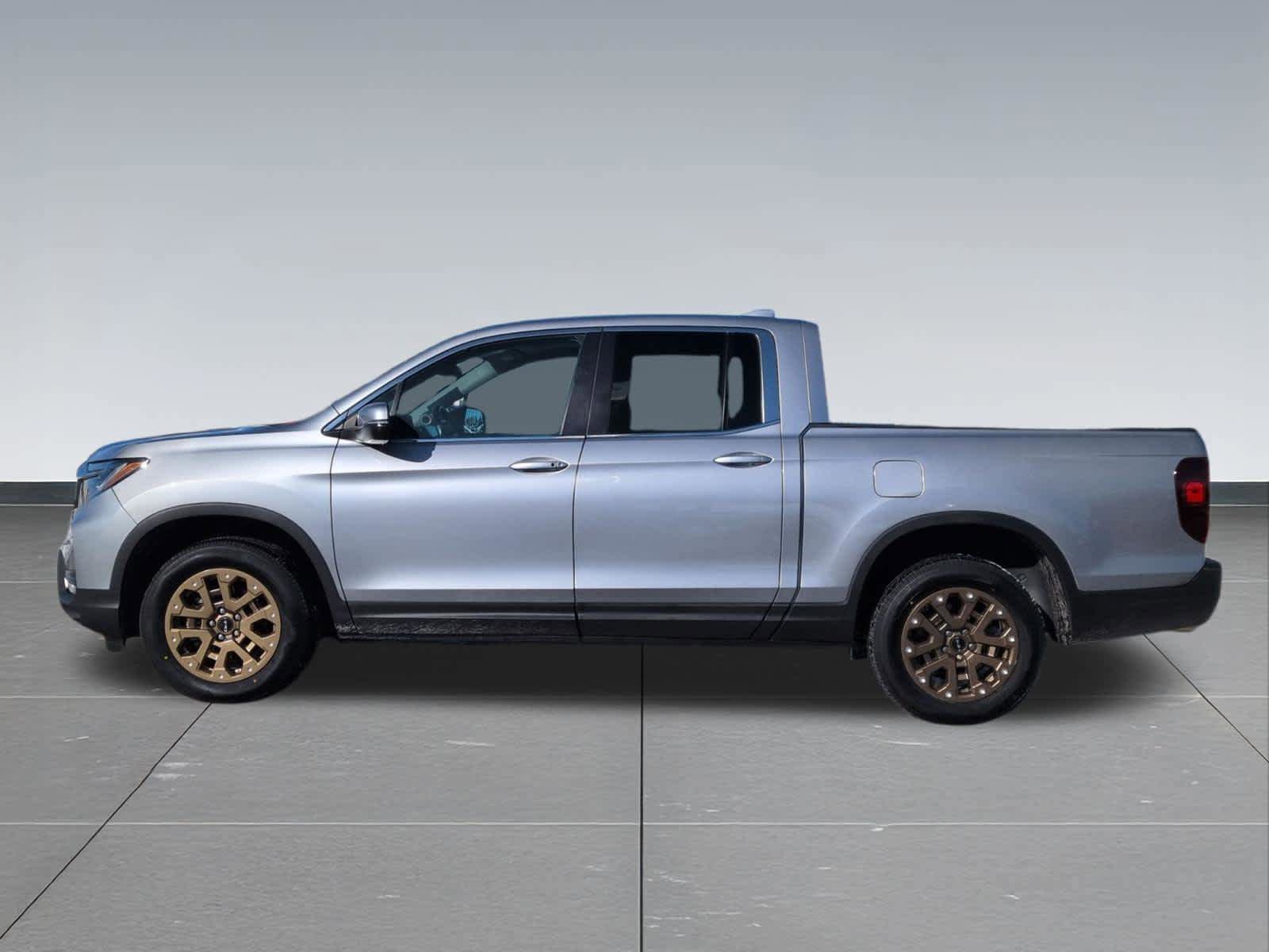 Certified 2023 Honda Ridgeline RTL image 3