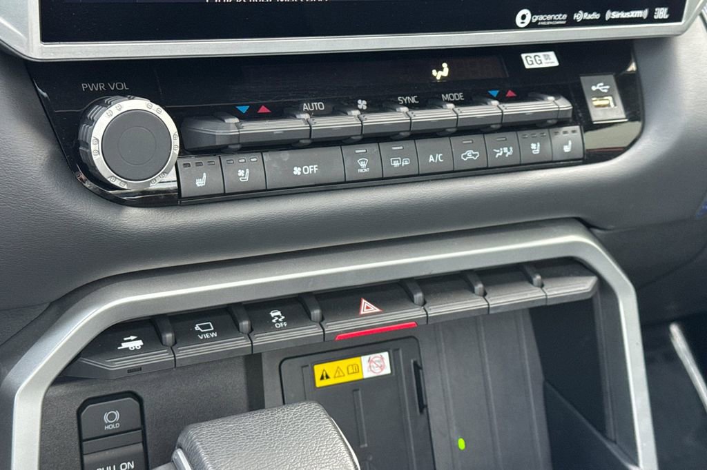 Used 2023 Toyota Tundra Platinum image 23