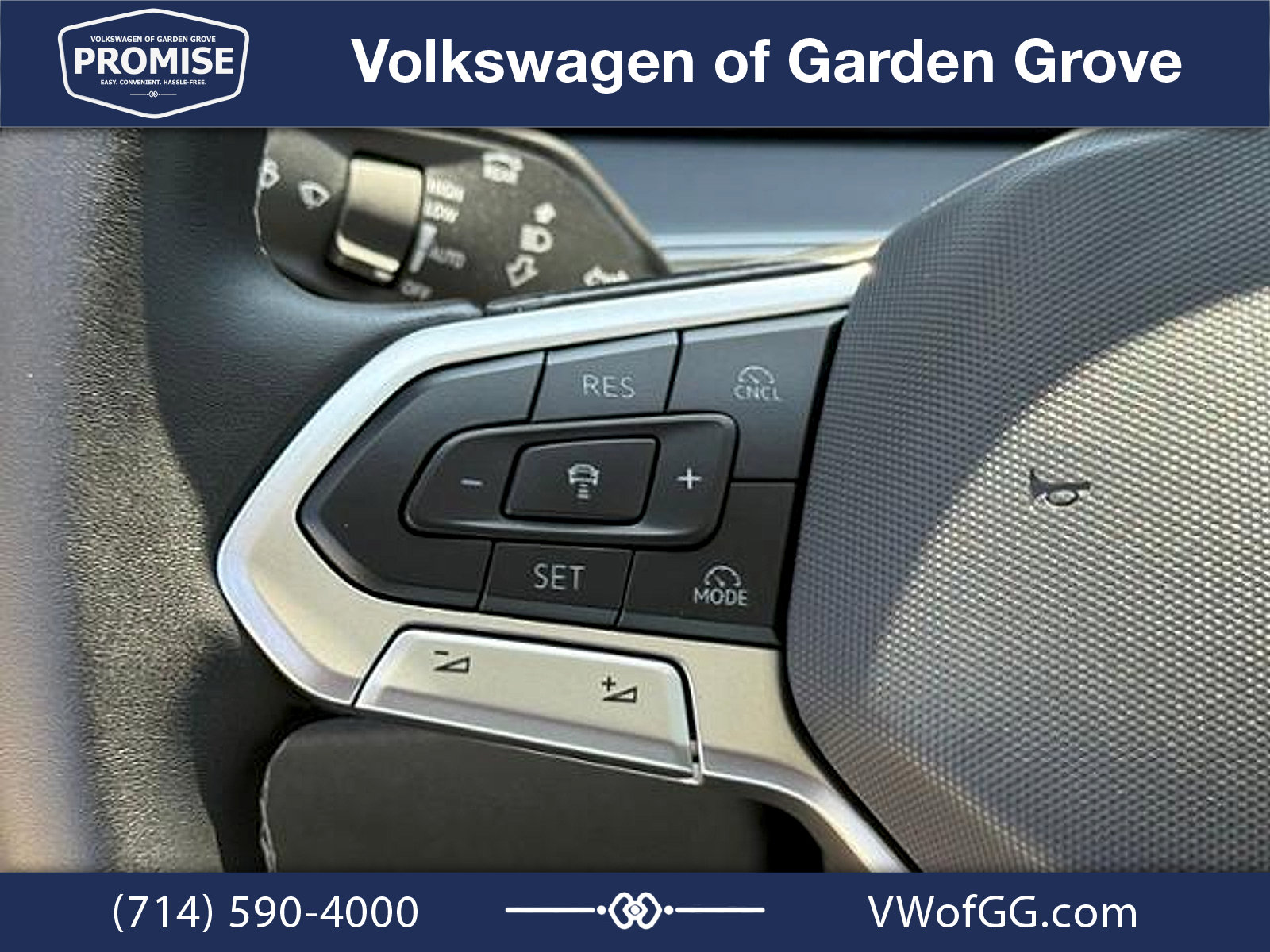 New 2026 Volkswagen Tiguan SE FWD image 18