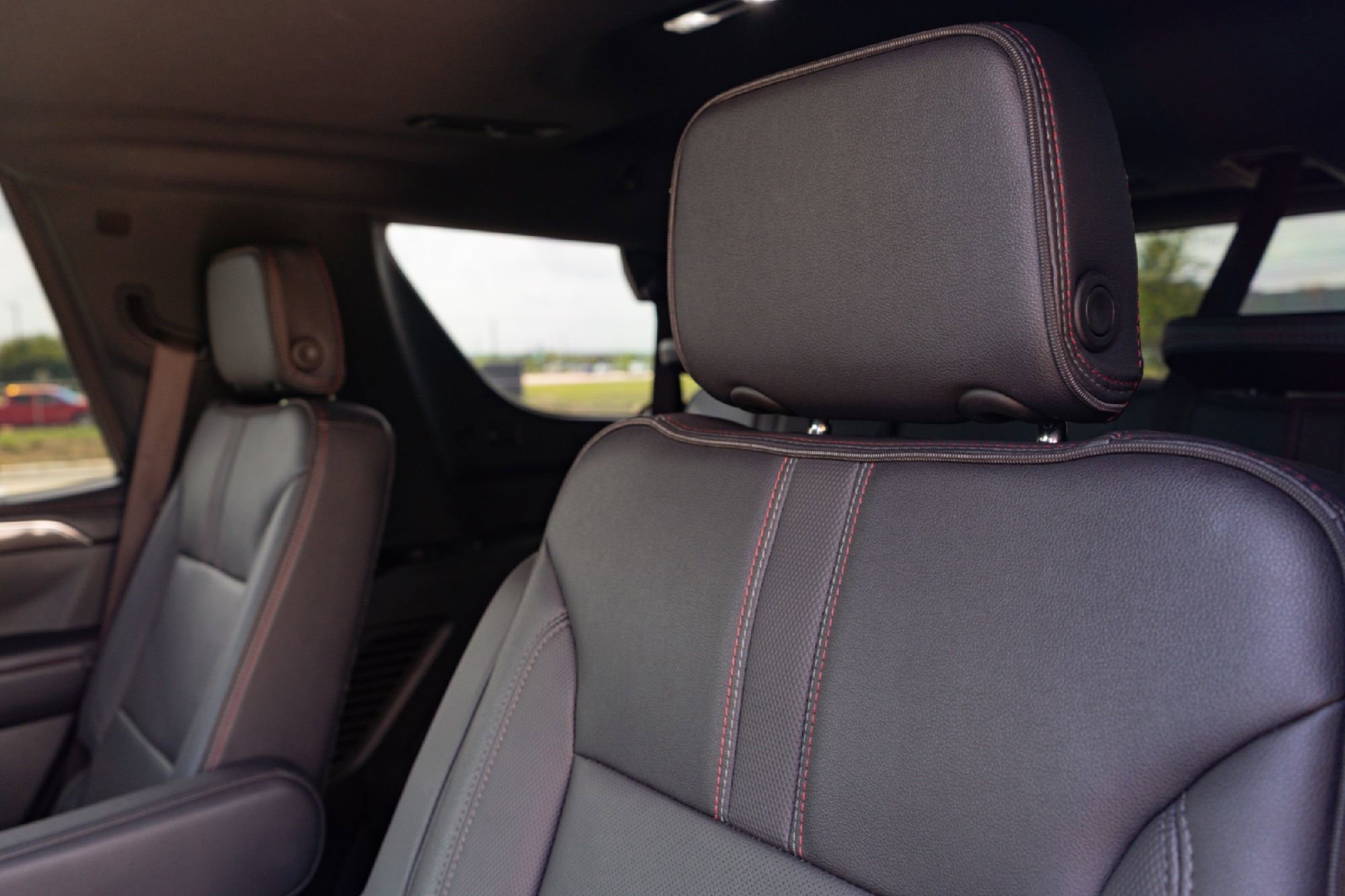 Used 2022 Chevrolet Tahoe RST w/ Luxury Package image 24