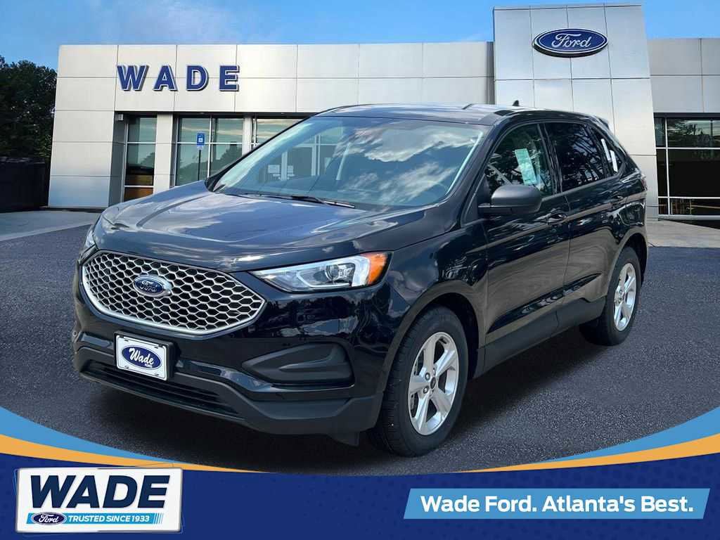 Used 2024 Ford Edge SE