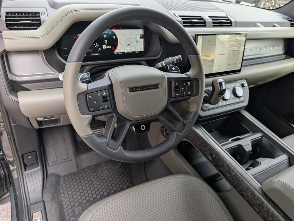 Certified 2025 Land Rover Defender 110 image 5