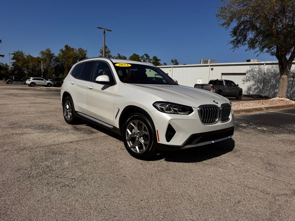 Used 2023 BMW X3 xDrive30i AWD/4WD image 11