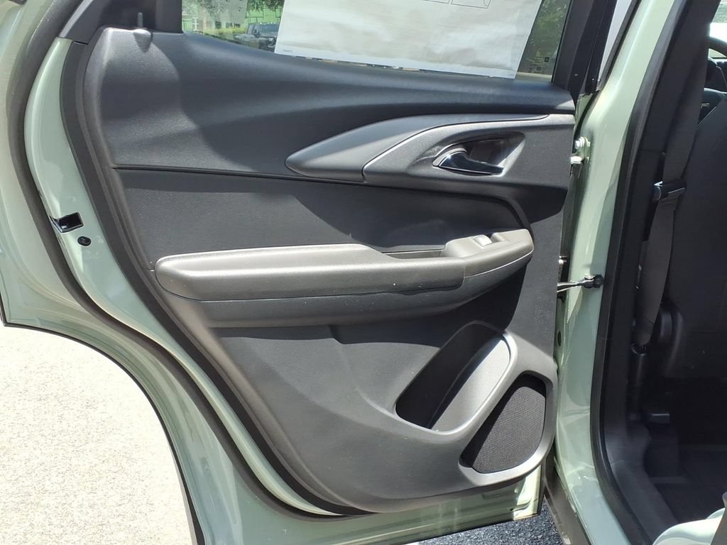 New 2026 Chevrolet TrailBlazer LS w/ LS Convenience Package FWD image 23