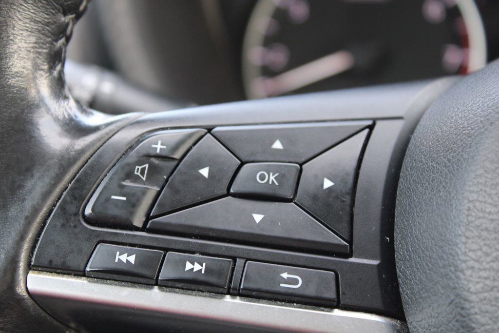 Used 2022 Nissan Sentra SV image 28