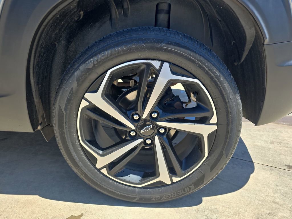 Used 2021 Chevrolet TrailBlazer RS w/ Driver Confidence Package FWD image 32
