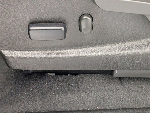 Used 2022 Chevrolet Colorado ZR2 image 14