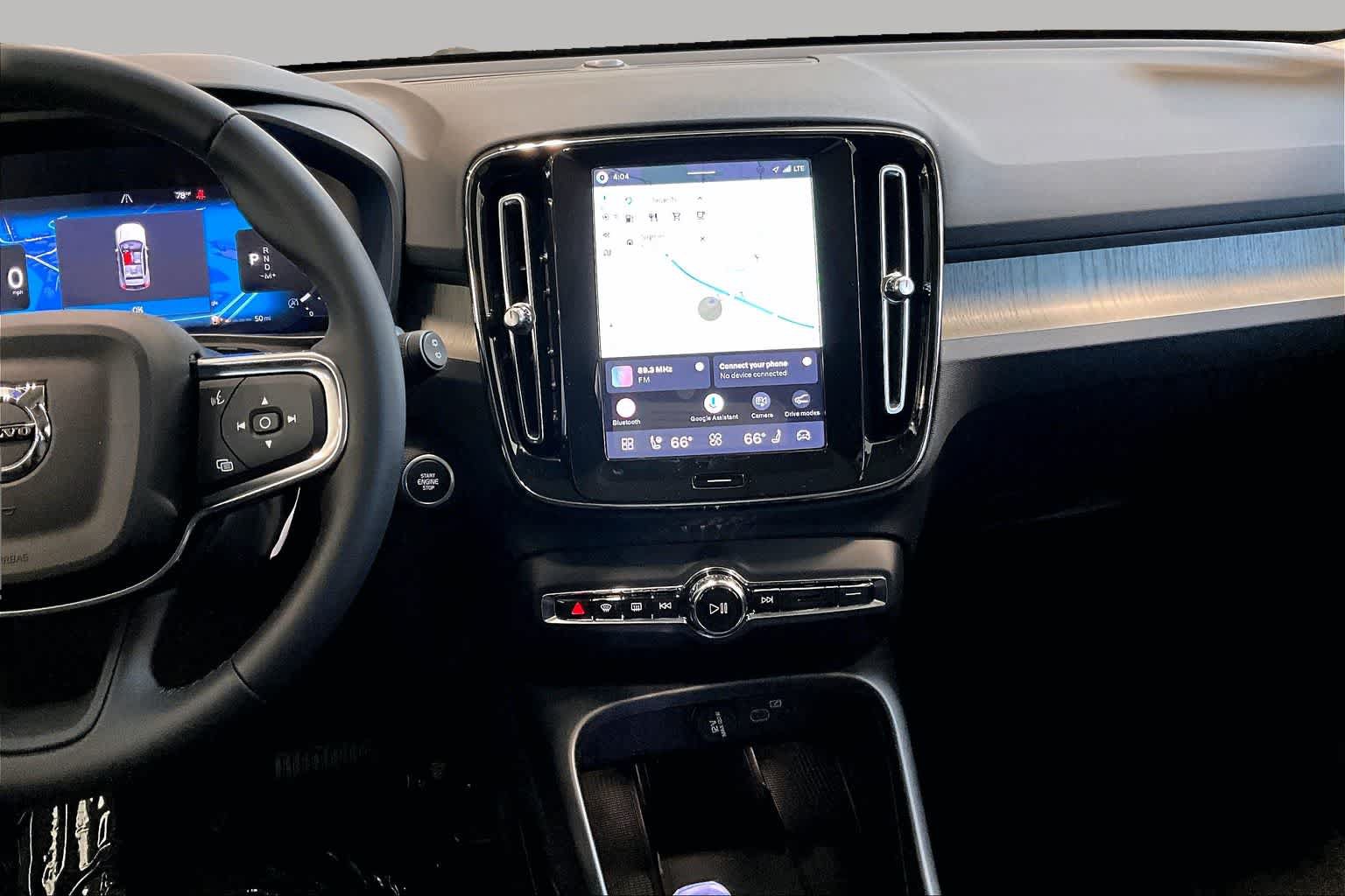 New 2026 Volvo XC40 B5 Plus w/ Protection Package Premier AWD/4WD image 8