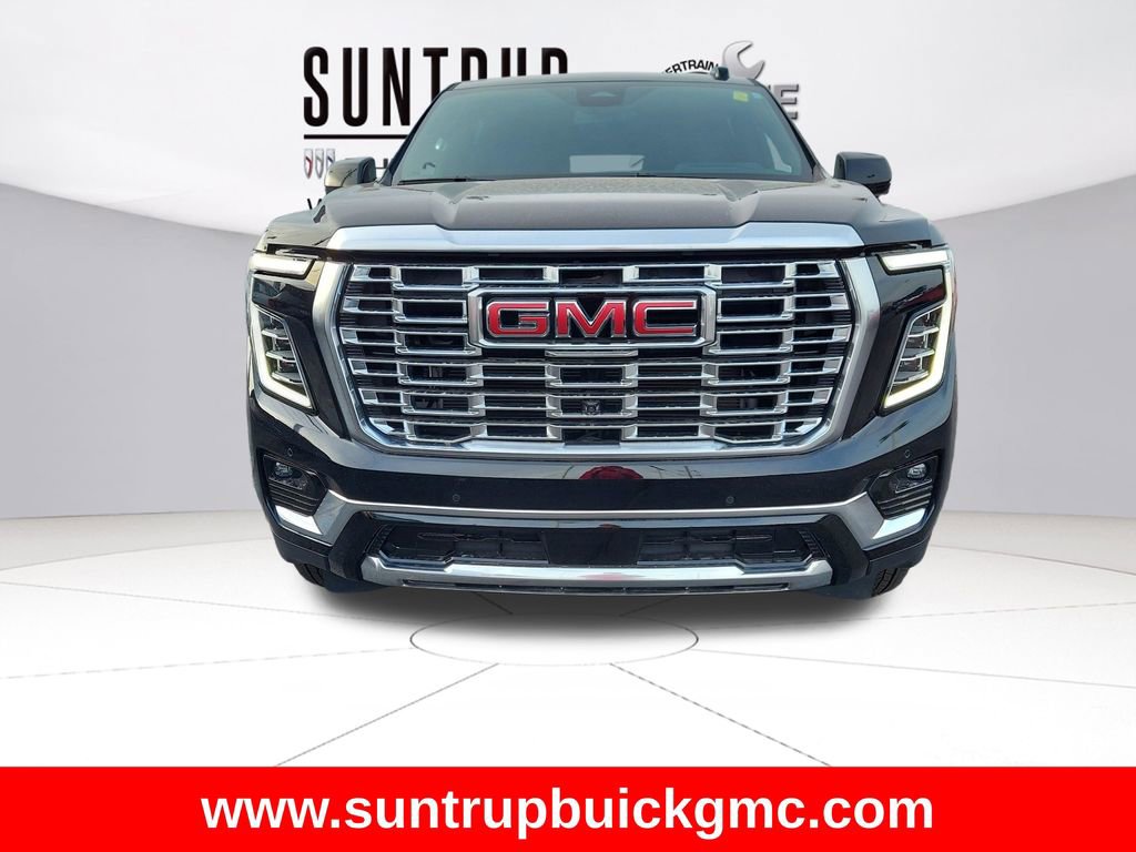 Used 2025 GMC Yukon XL Denali image 2