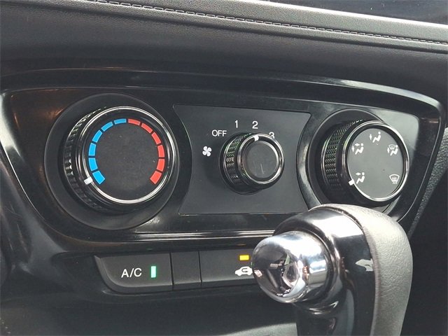 Used 2019 Honda HR-V Sport image 16