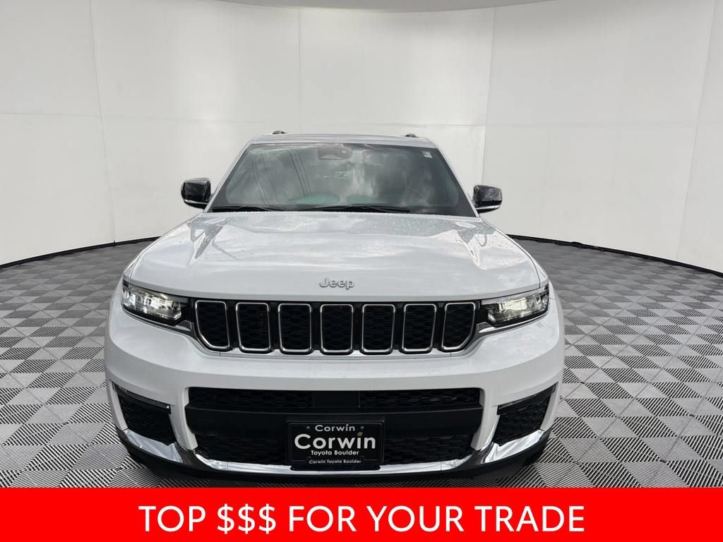 Used 2025 Jeep Grand Cherokee L Limited w/ Trailer Tow Package AWD/4WD image 2