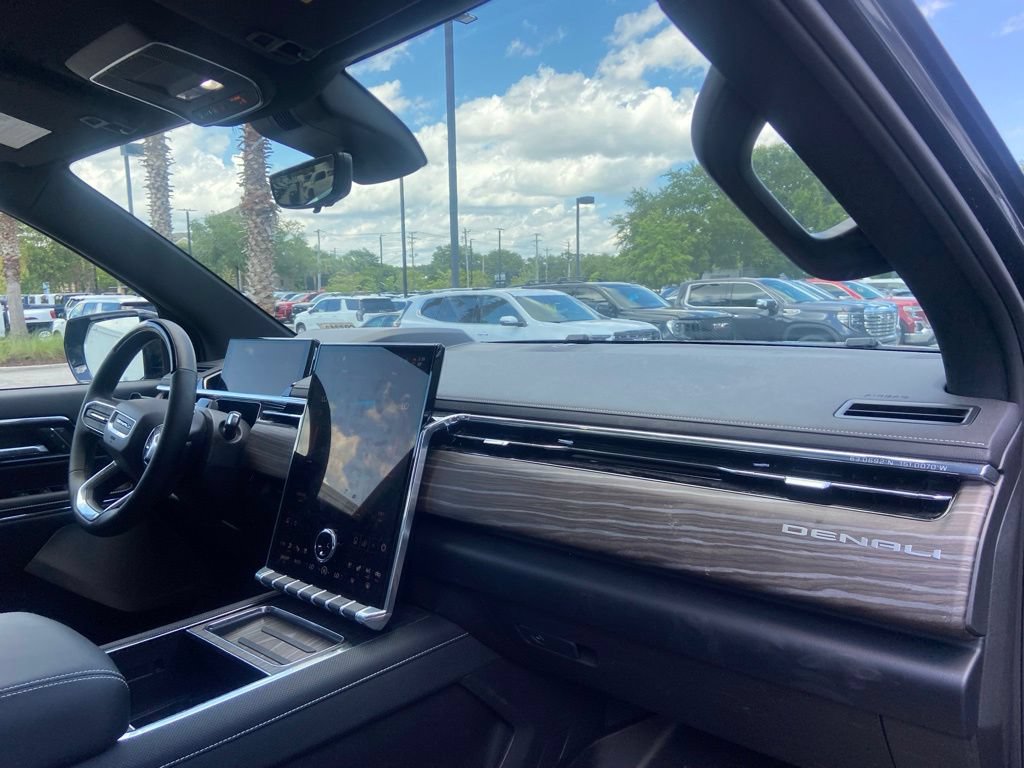 Used 2026 GMC Sierra EV Denali AWD/4WD image 15