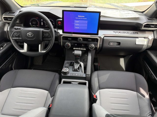 Certified 2025 Toyota Tacoma TRD Off-Road AWD/4WD image 22