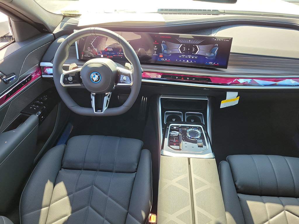 New 2026 BMW 750e xDrive w/ Premium Package AWD/4WD image 12