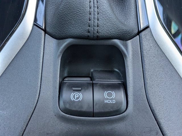 Used 2023 Toyota Corolla Cross AWD Hybrid w/ Moonroof Package image 29
