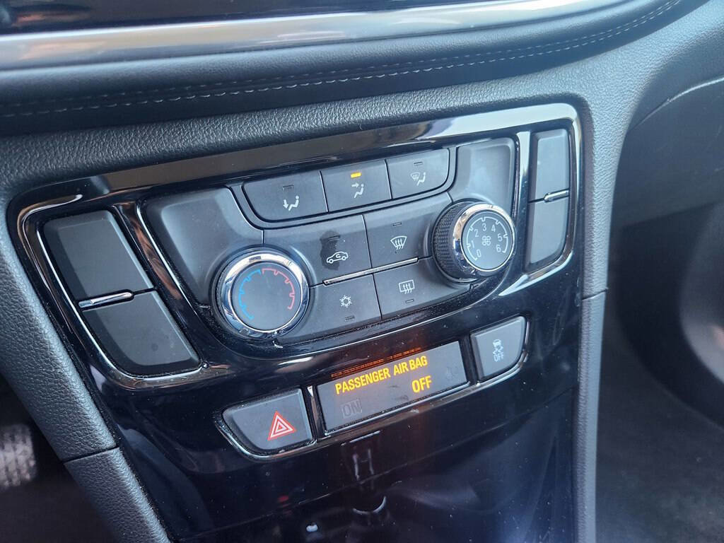 Used 2018 Buick Encore Preferred FWD image 15