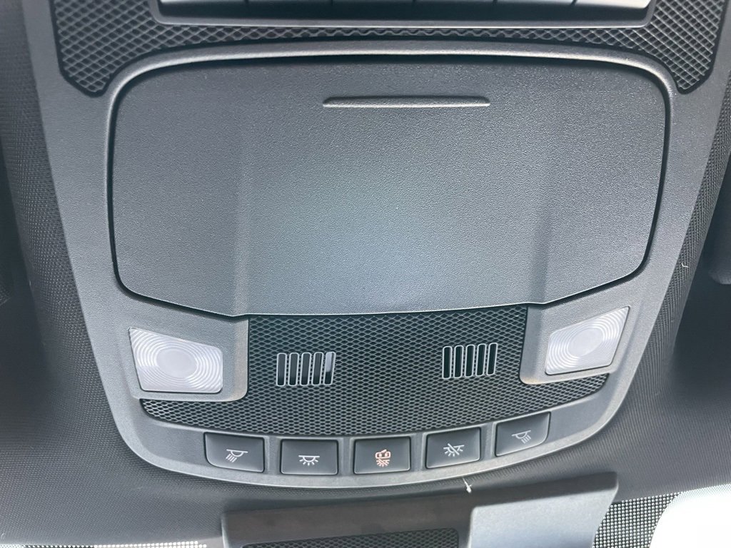 Used 2022 Ford F250 Lariat w/ Tremor Off-Road Package image 50