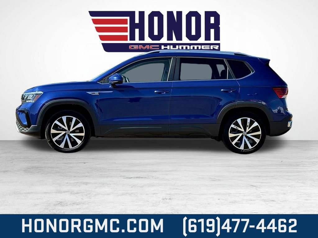 Used 2024 Volkswagen Taos SE image 6