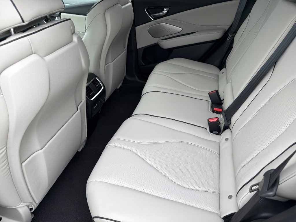 New 2026 Acura RDX w/ Advance Package AWD/4WD image 17