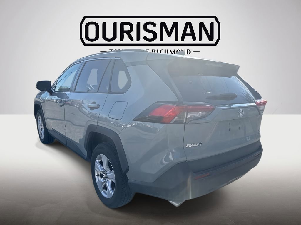 Used 2019 Toyota RAV4 XLE w/ Convenience Package image 5