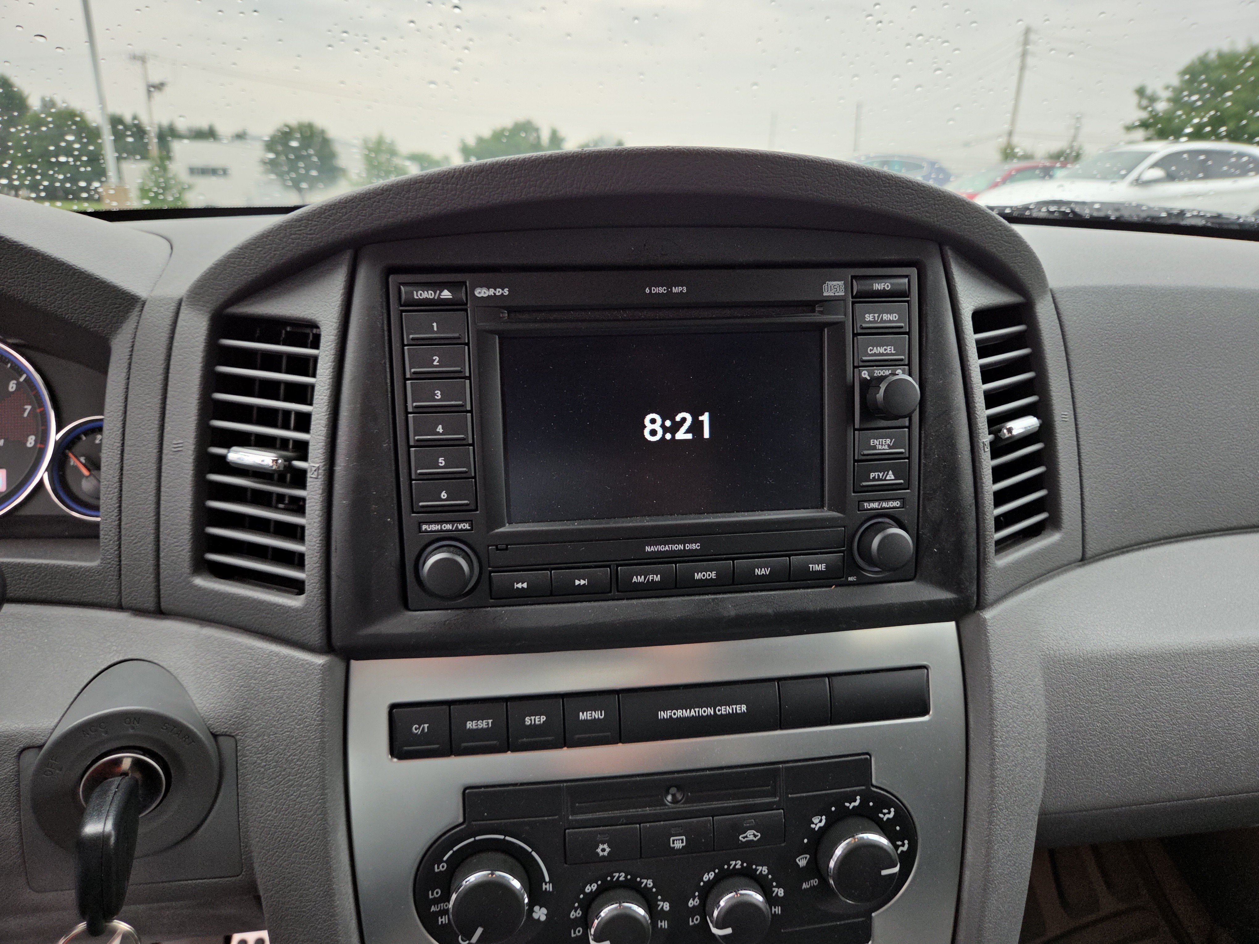 Used 2007 Jeep Grand Cherokee SRT8 w/ SRT Option Group I AWD/4WD image 6