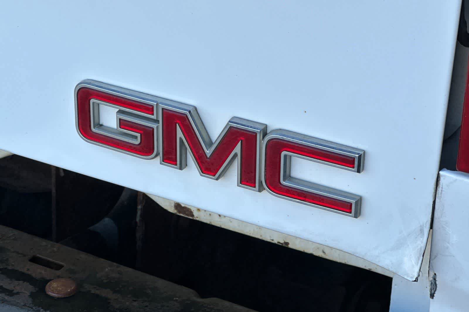 Used 2013 GMC Sierra 2500 SLE AWD/4WD image 16