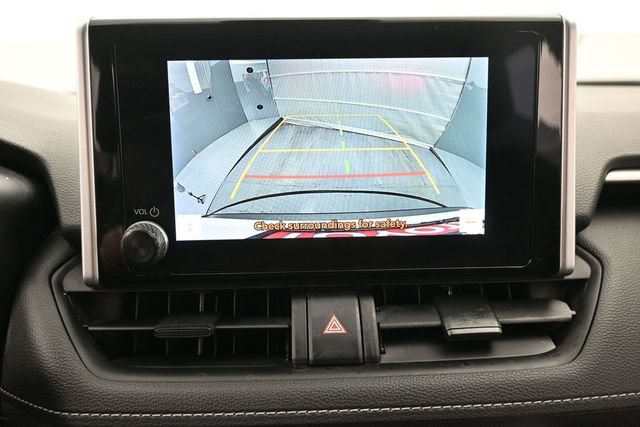 Used 2023 Toyota RAV4 LE AWD/4WD image 24