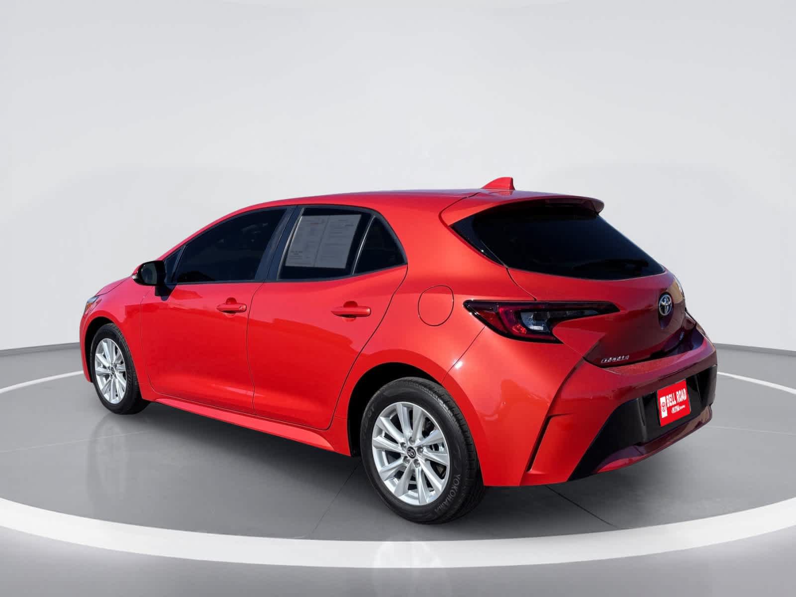Used 2024 Toyota Corolla SE FWD image 6