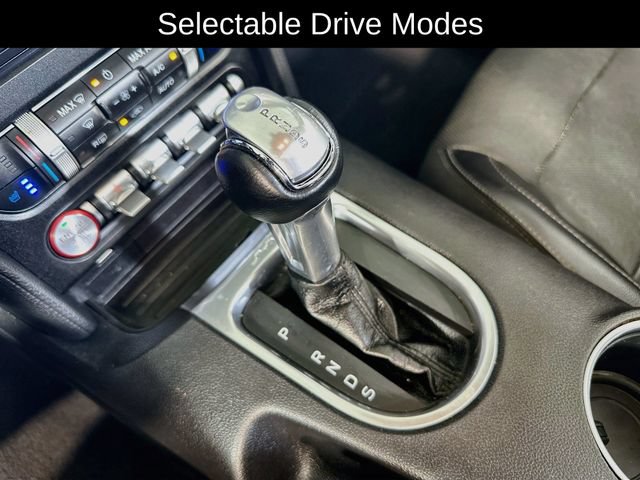 Used 2020 Ford Mustang Premium RWD image 30