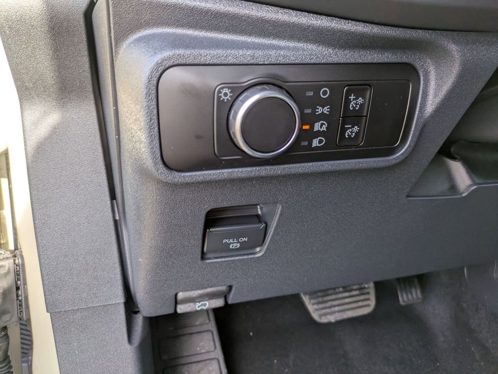 New 2025 Ford Bronco 4-Door image 36