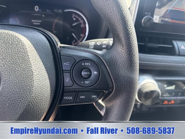 Used 2024 Toyota RAV4 LE AWD/4WD image 27