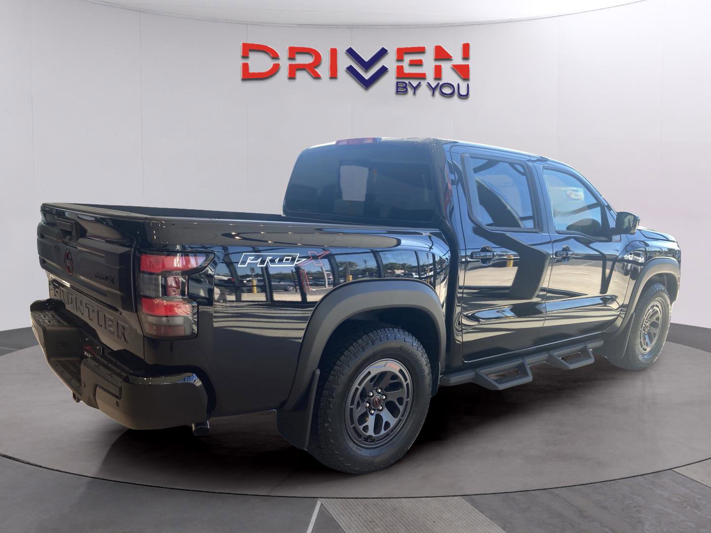 New 2026 Nissan Frontier Pro-X w/ Pro-X Convenience Package image 4