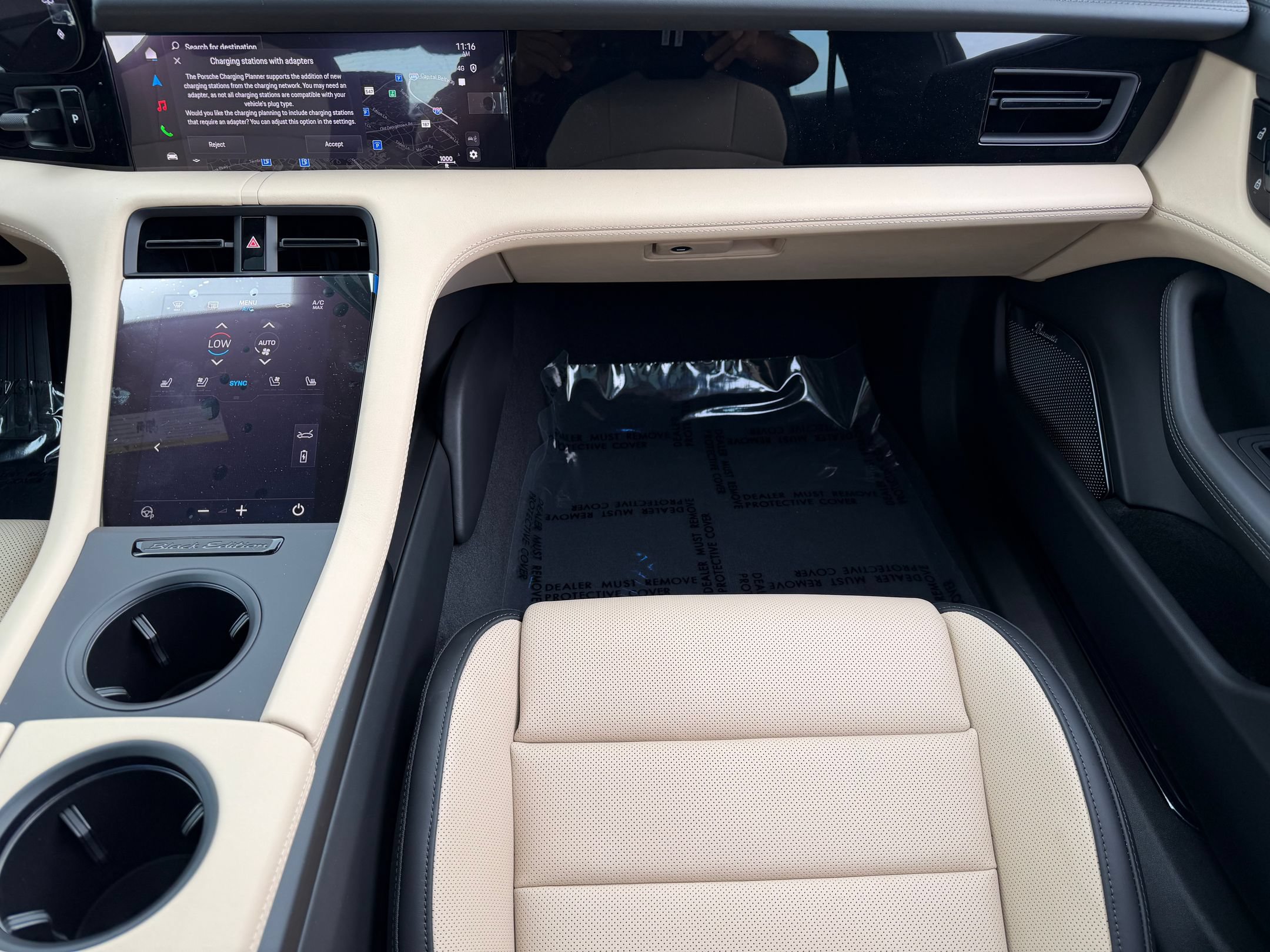 New 2026 Porsche Taycan AWD/4WD image 18