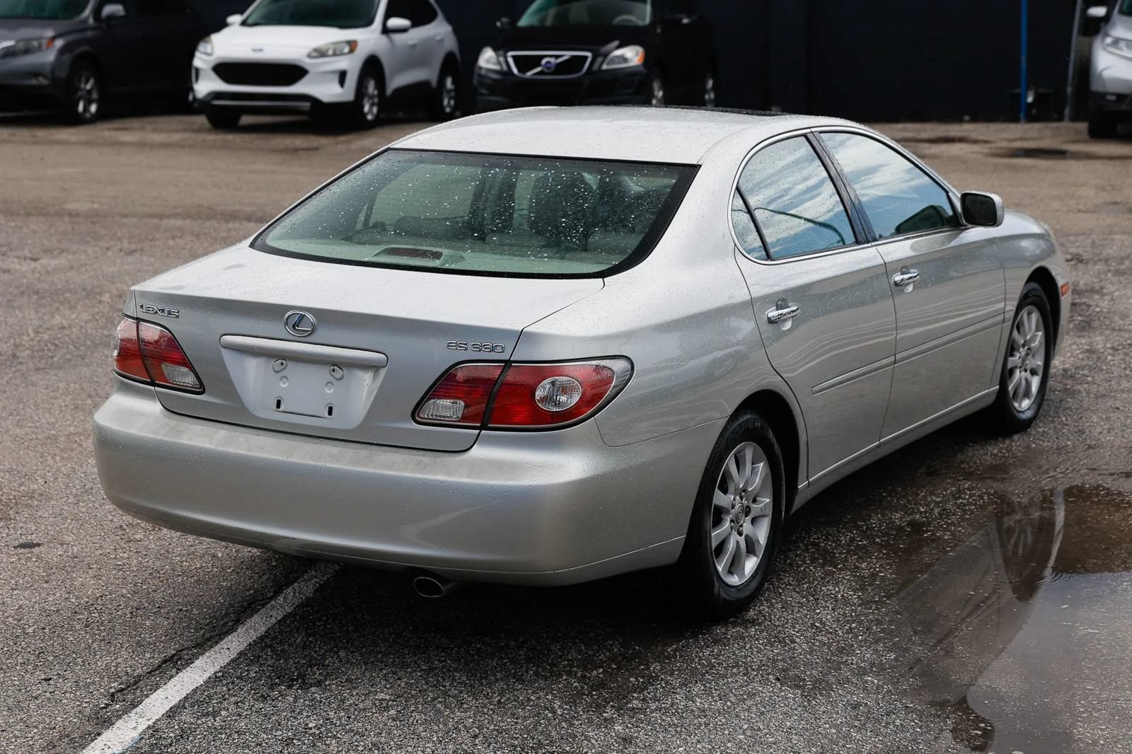 Used 2004 Lexus ES 330 w/ Premium Pkg FWD image 6
