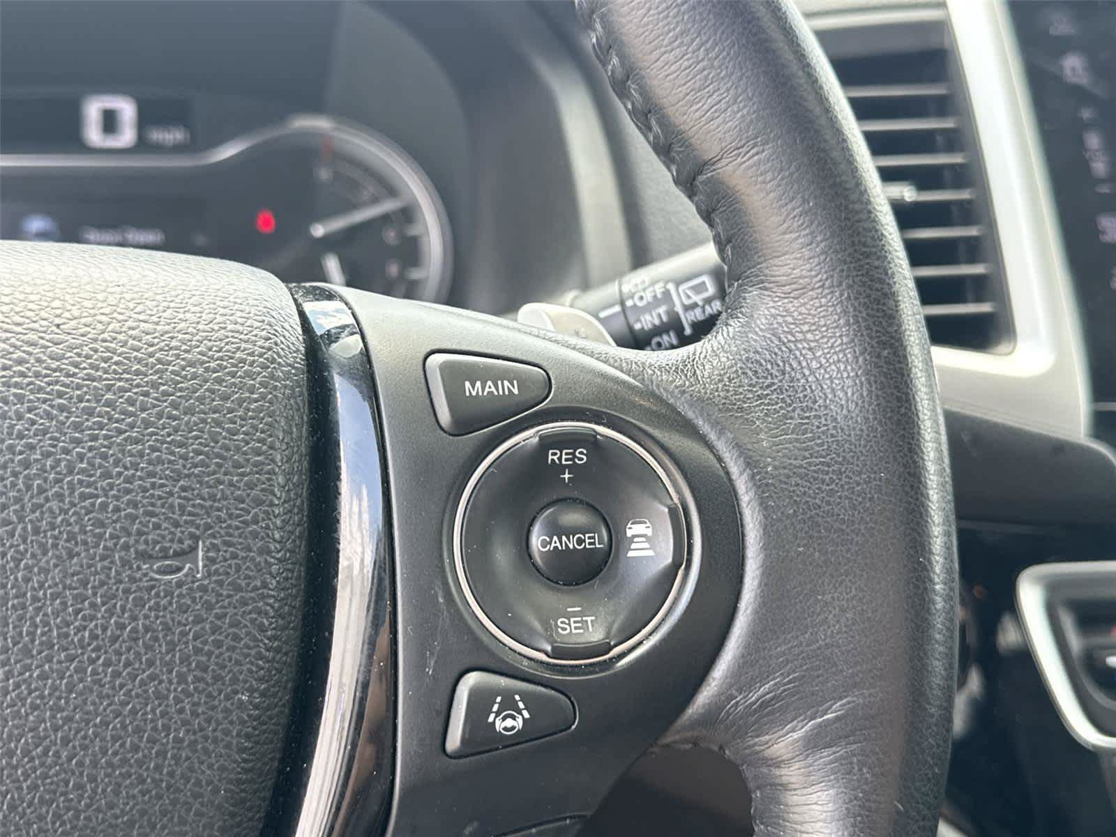 Used 2018 Honda Pilot Elite image 16