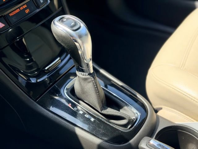 Used 2019 Buick Encore Essence image 16